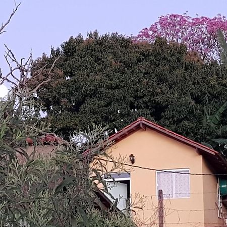 Chales Magia Das Aguas Águas de Lindóia Bagian luar foto